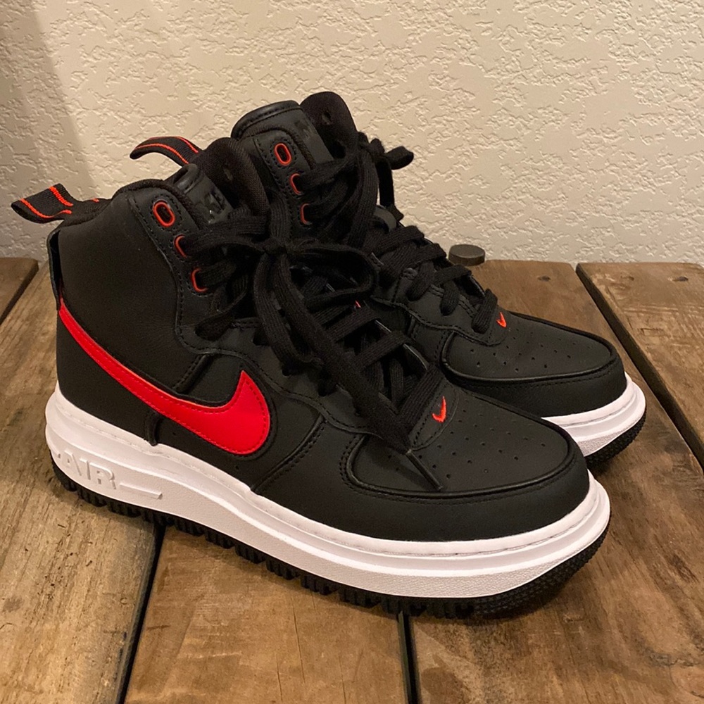 Air Force 1 Boot ‘Black University Red’